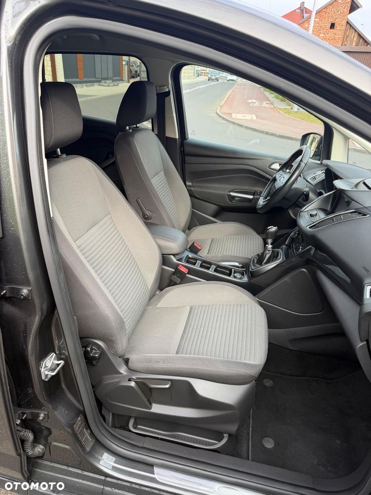 Ford C-MAX - 24