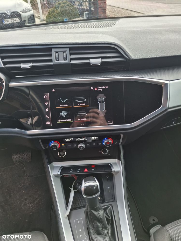 Audi Q3 35 TDI S tronic - 23