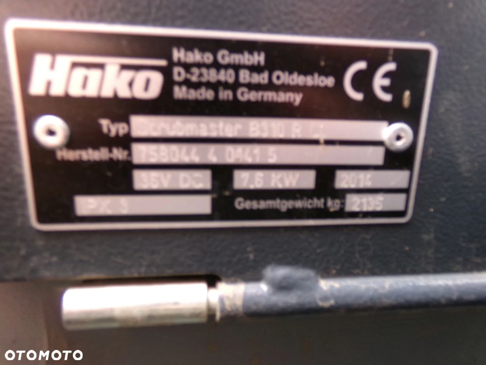 Hako hako scrubmaster b310r zamiatarko szczotkarka myjąca - 14