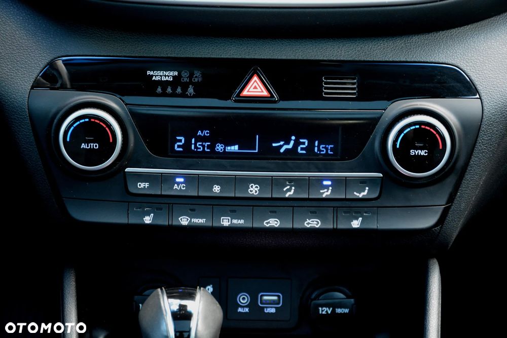 Hyundai Tucson blue 1.6 CRDi 2WD DCT Premium - 9