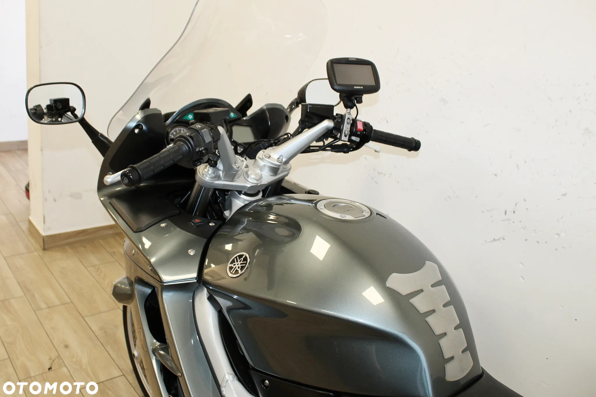 Yamaha FJR - 20