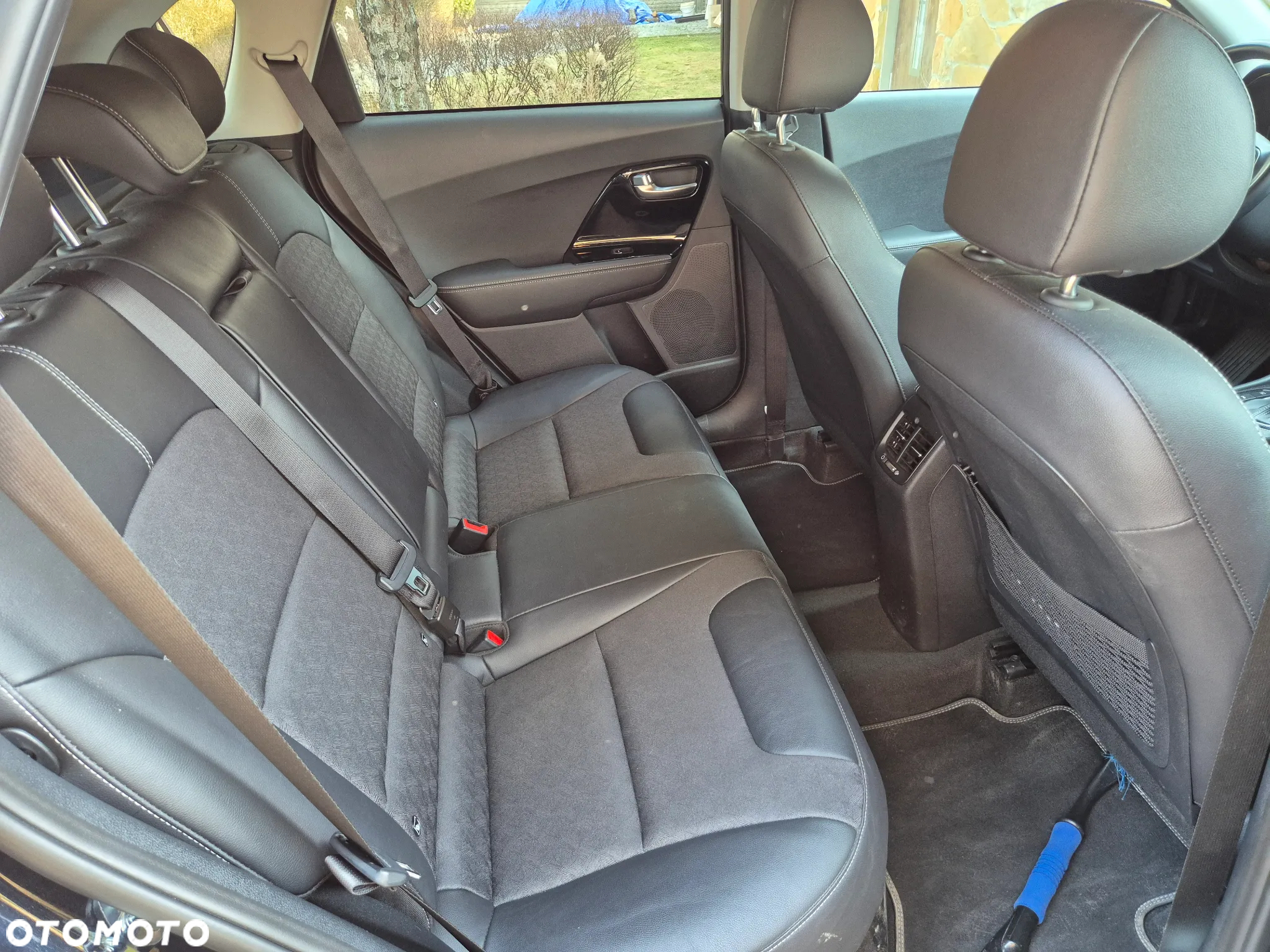 Kia Niro 1.6 GDI Hybrid Business Line - 21