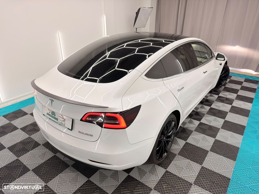 Tesla Model 3 Performance Dual Motor AWD - 9