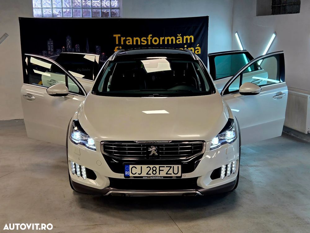 Peugeot 508 RXH Hybrid4 - 25