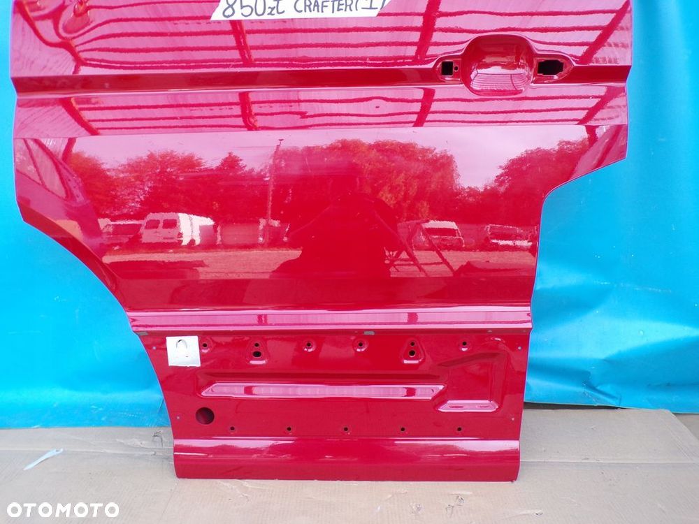 VW CRAFTER 2017- drzwi przednie LEWE CZERWONE - 4