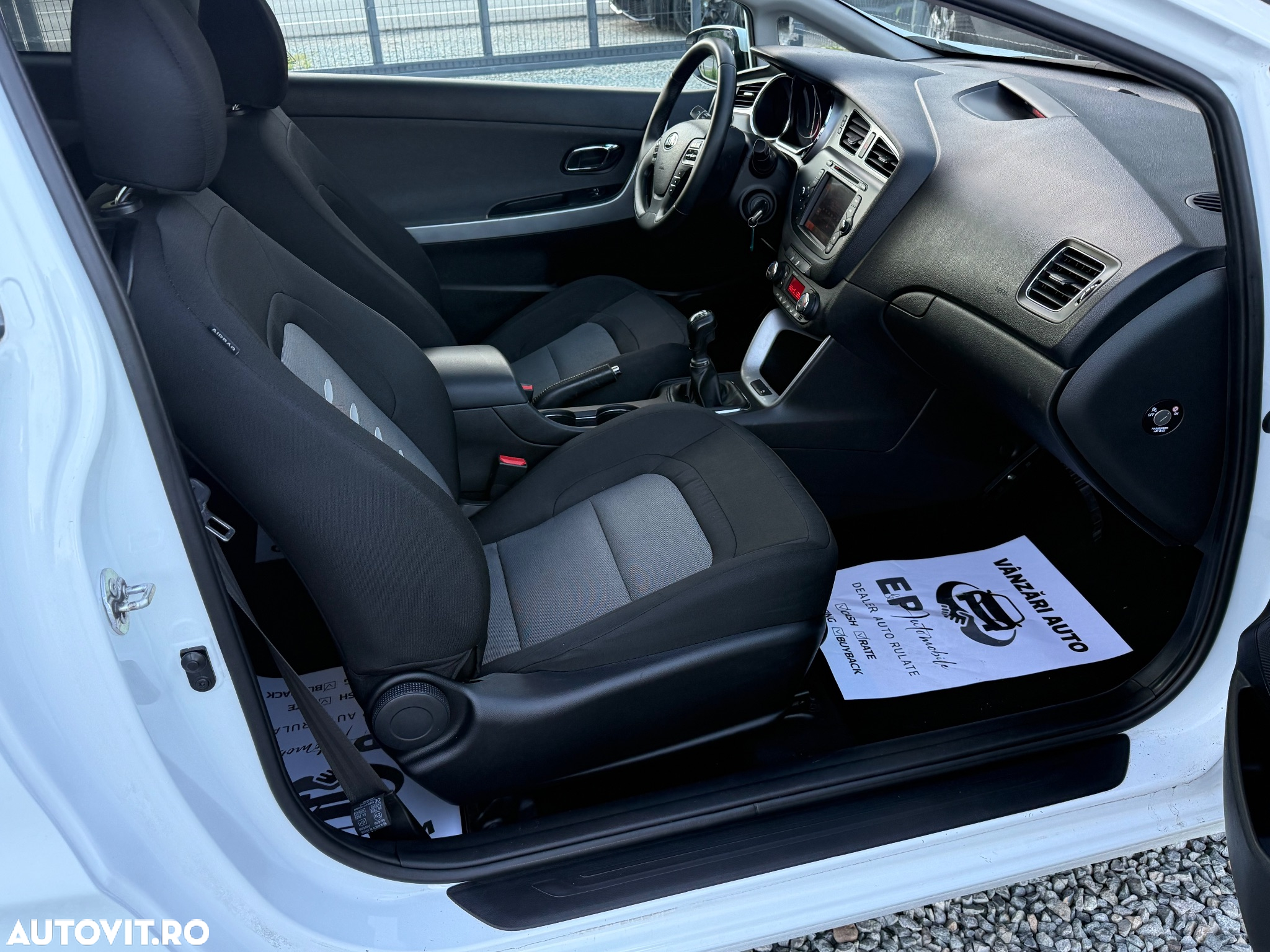 Kia Ceed 1.6 CRDi 128 ISG SW Dream-Team Edition - 18