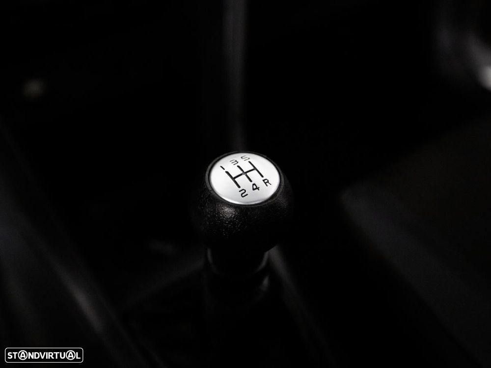 Suzuki Swift - 16