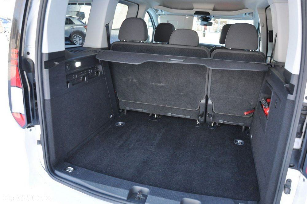 Volkswagen Caddy - 27