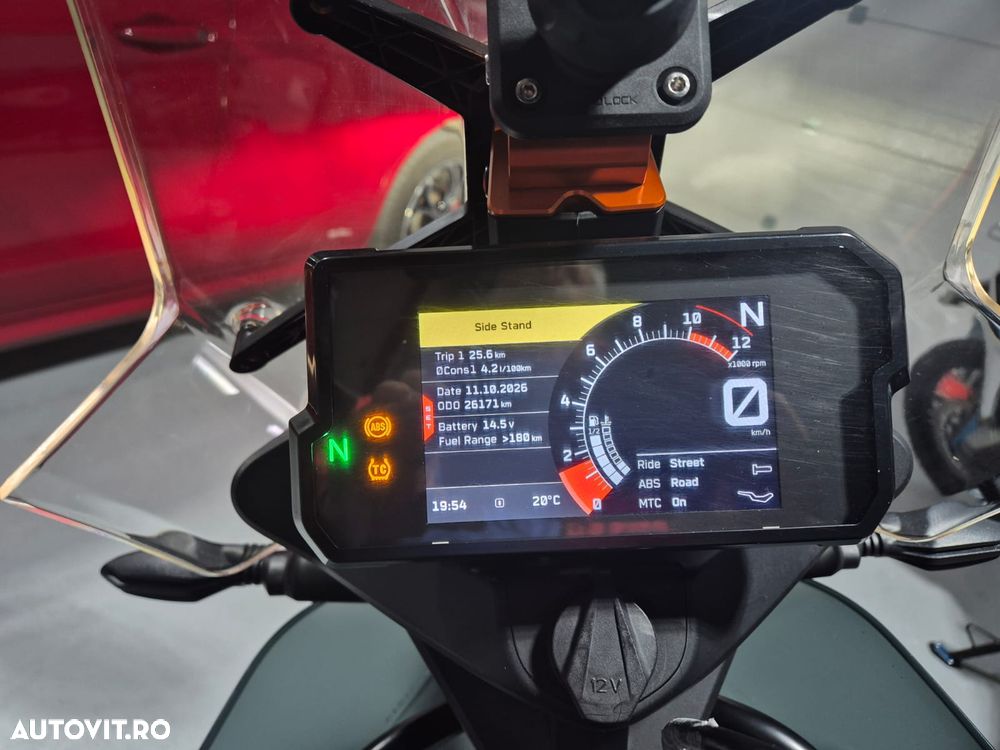 KTM 890 Adventure - 4