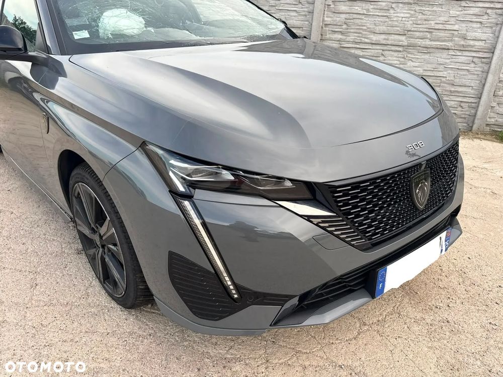 Peugeot 308 BlueHDi 130 EAT8 GT - 27