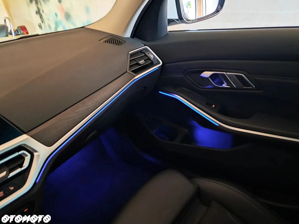 BMW Seria 3 320d Advantage sport - 16