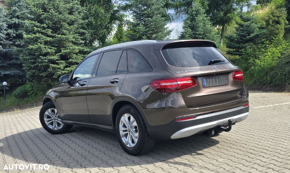 Mercedes-Benz GLC - 5