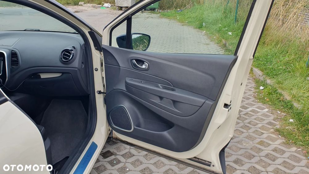 Renault Captur - 15