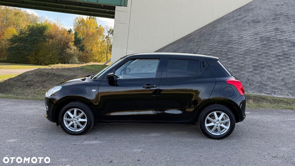 Suzuki Swift 1.2 Dualjet Allgrip Comfort - 5