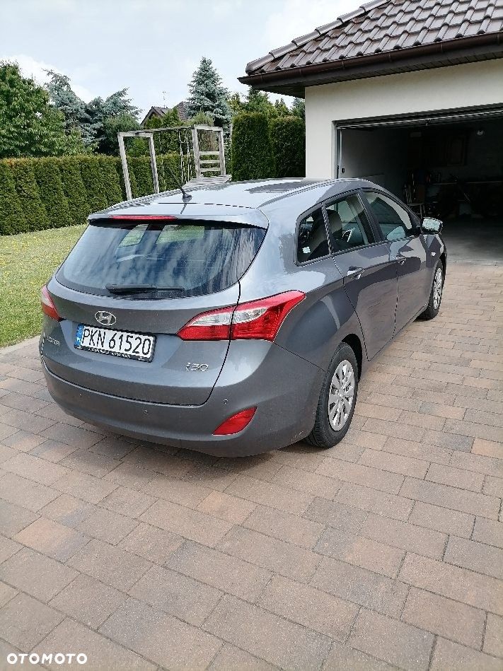 Hyundai i30 1.4 Classic + - 3