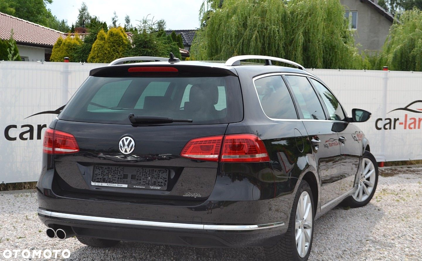 Volkswagen Passat - 16
