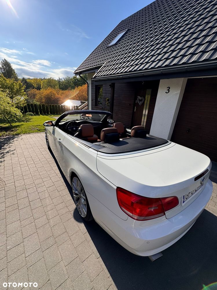 BMW Seria 3 320i - 2