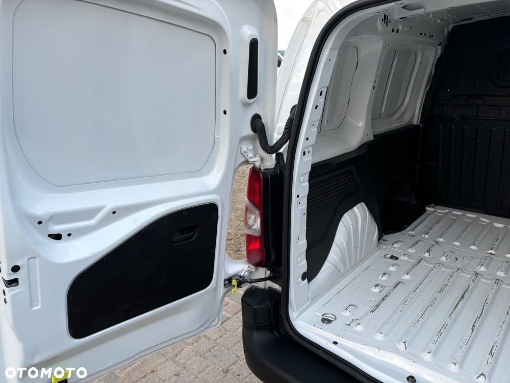 Peugeot Partner - 16