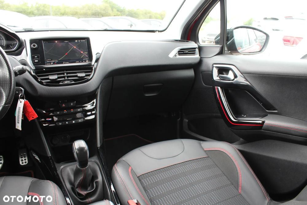 Peugeot 2008 PureTech 110 Stop&Start GT-Line Edition - 29