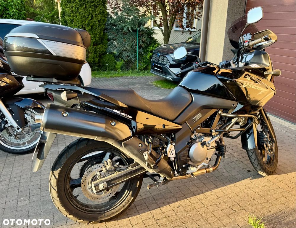 Suzuki V-STROM - 2