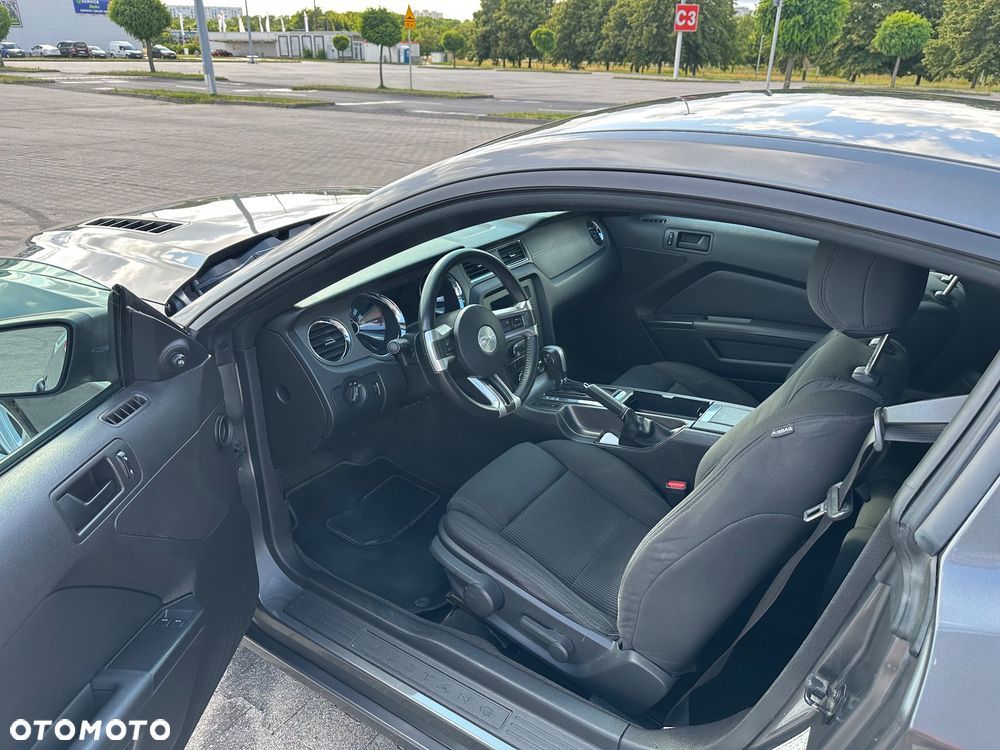 Ford Mustang 3.7 V6 - 9