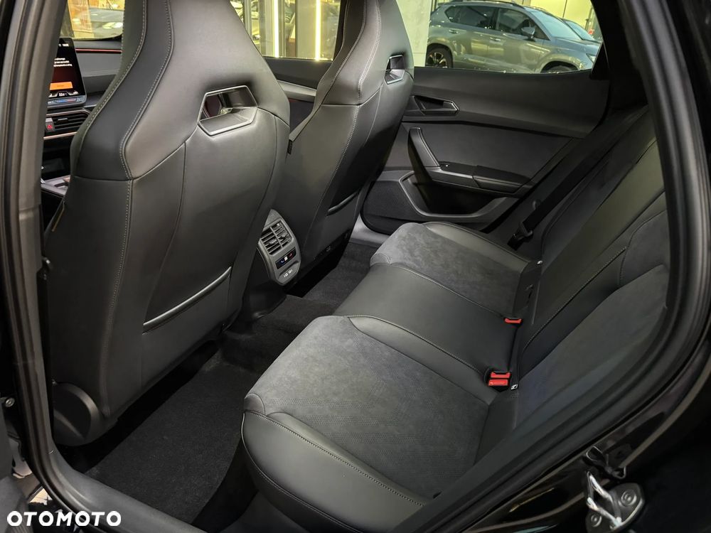 Cupra Formentor 1.5 eTSI mHEV DSG - 13