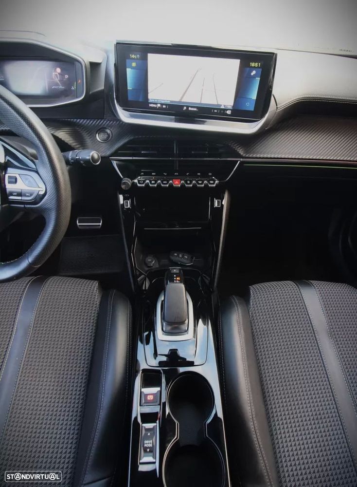 Peugeot e-2008 50 kWh GT Line - 18