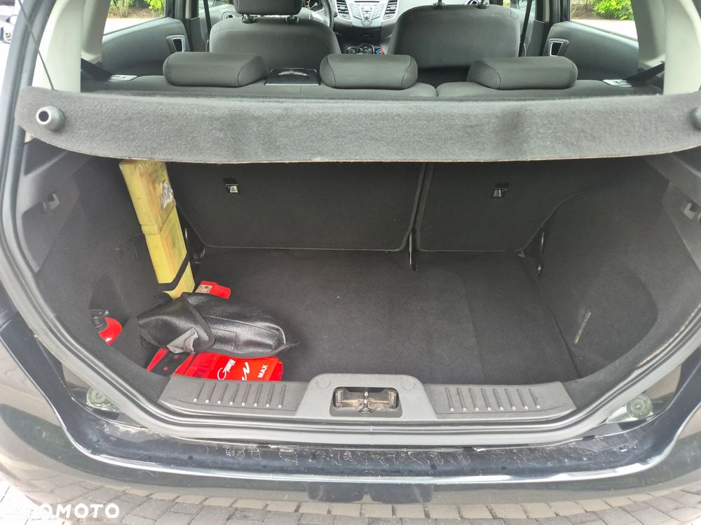 Ford Fiesta 1.25 Trend - 12