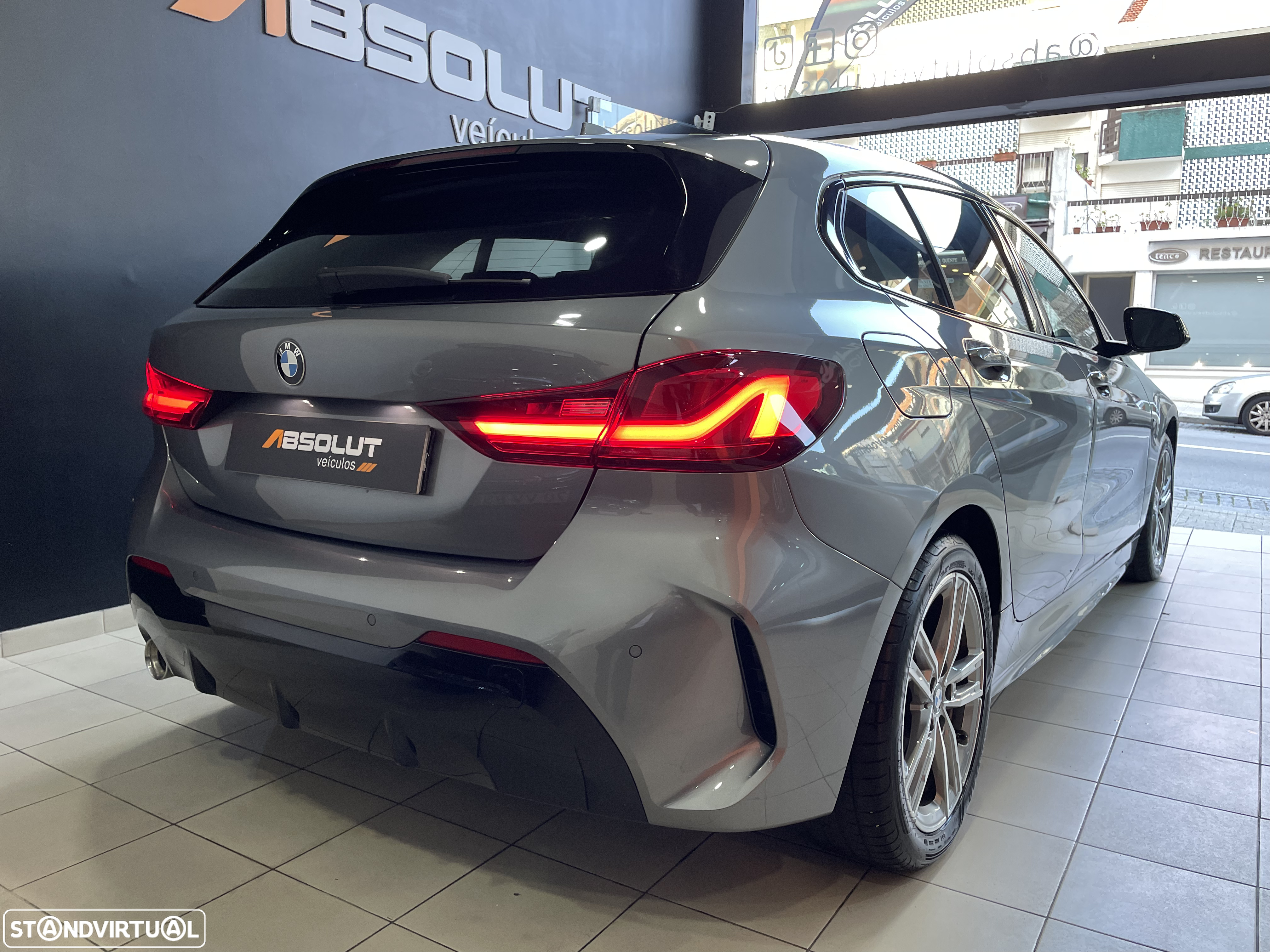 BMW 116 d Pack Desportivo M - 6