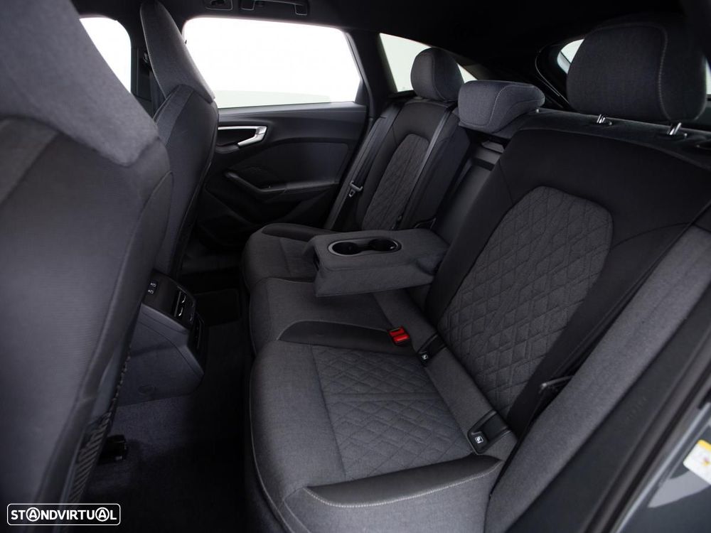 Audi A5 Avant TDI S line Tech - 11