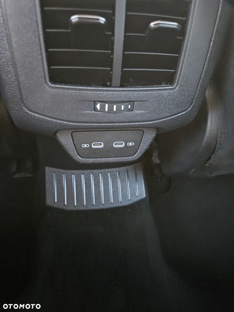 Volkswagen T-Roc 1.0 TSI United - 14