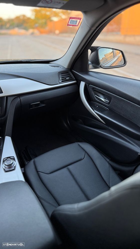 BMW 318 d Touring Modern Line - 13