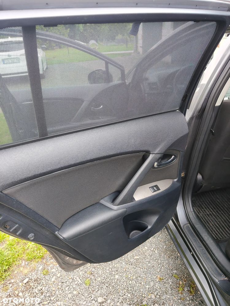 Toyota Avensis 2.0 Sol plus - 18