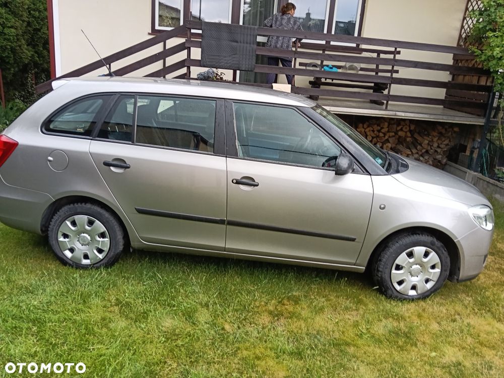 Skoda Fabia - 2
