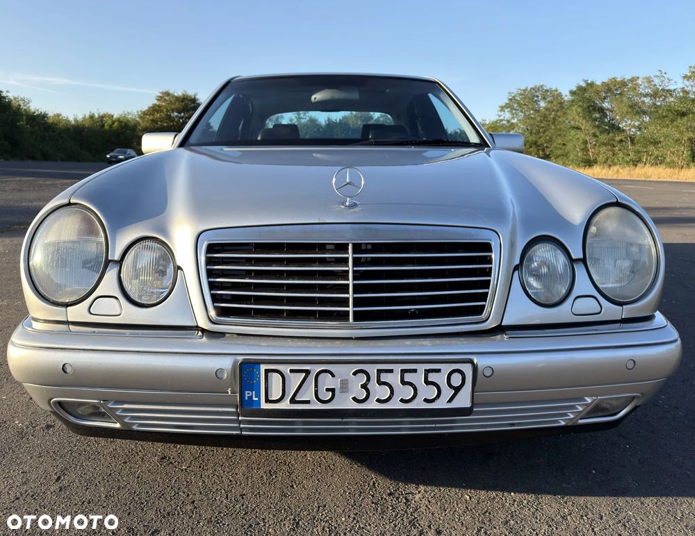 Mercedes-Benz Klasa E 430 T Avantgarde - 9