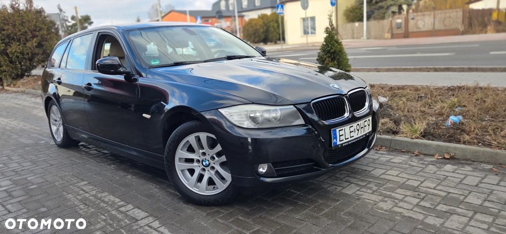 BMW Seria 3 318d DPF Edition Exclusive - 22