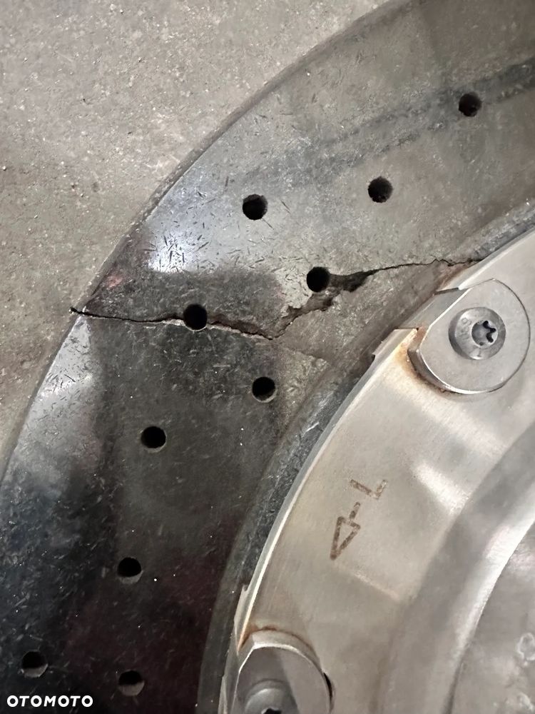 Tarcza Hamulcowa ceramiczna Audi S7 S8 tył 4H0615601G - 2