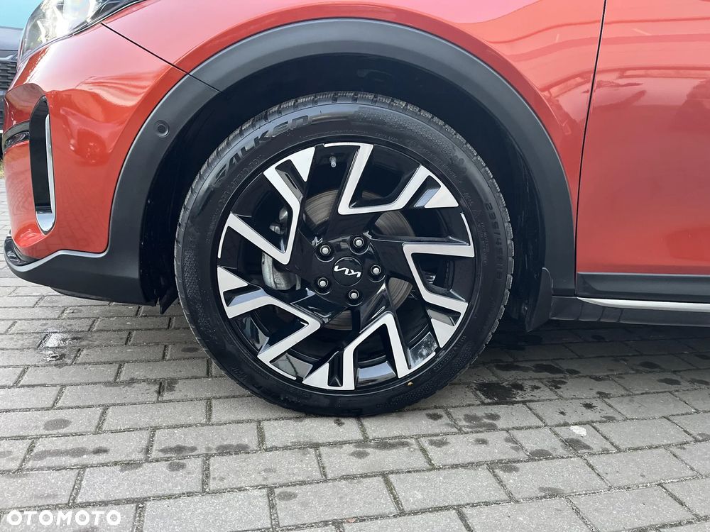 Kia XCeed 1.5 T-GDI Business Line DCT - 18