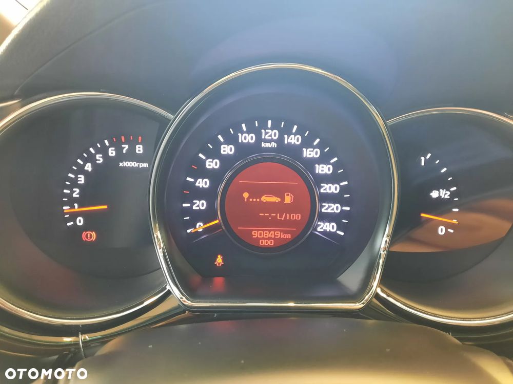 Kia Ceed 1.4 CVVT Dream Team Edition - 27