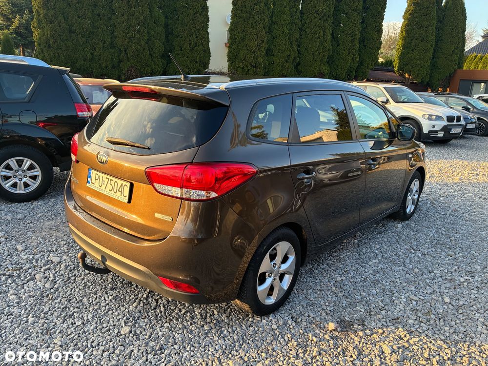 Kia Carens 1.6 GDI Attract - 7