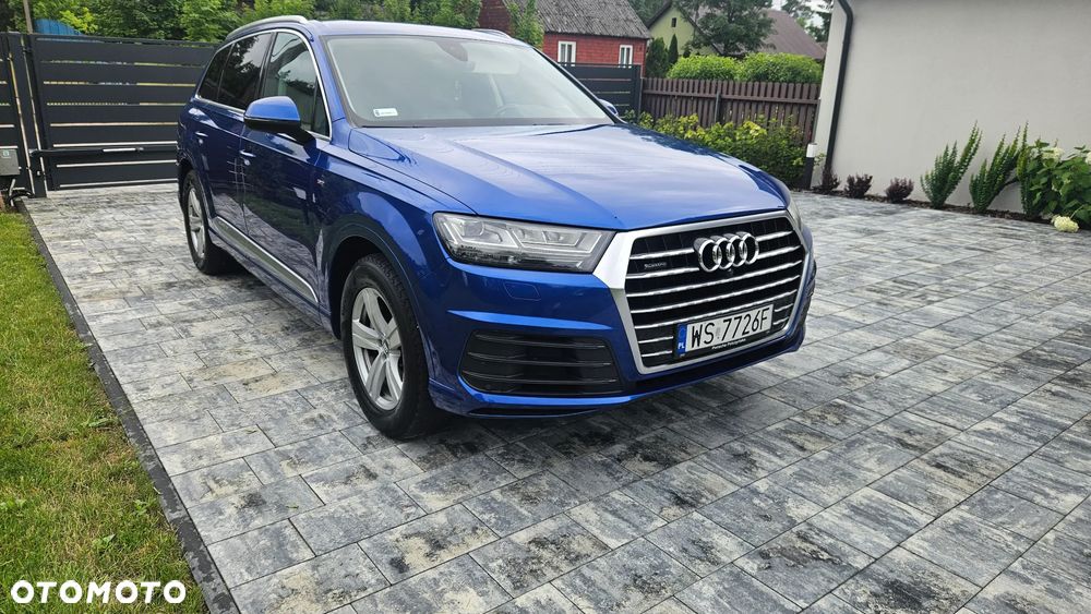 Audi Q7 - 7