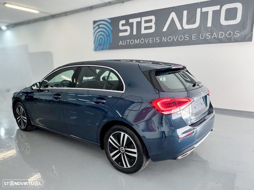 Mercedes-Benz A 250 e Style Plus - 41