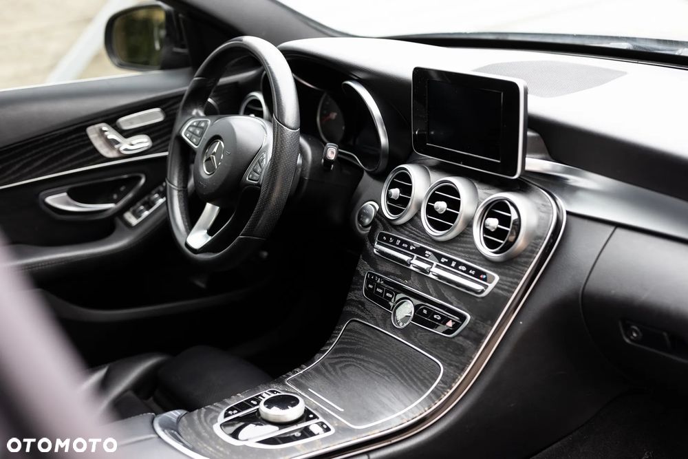 Mercedes-Benz Klasa C - 12