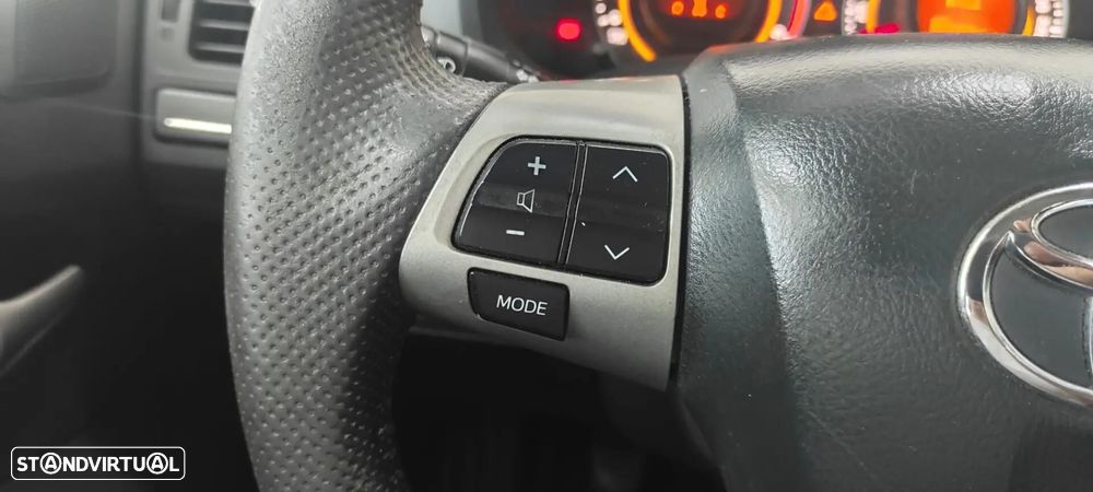 Toyota Auris 1.4 D-4D Sol - 31
