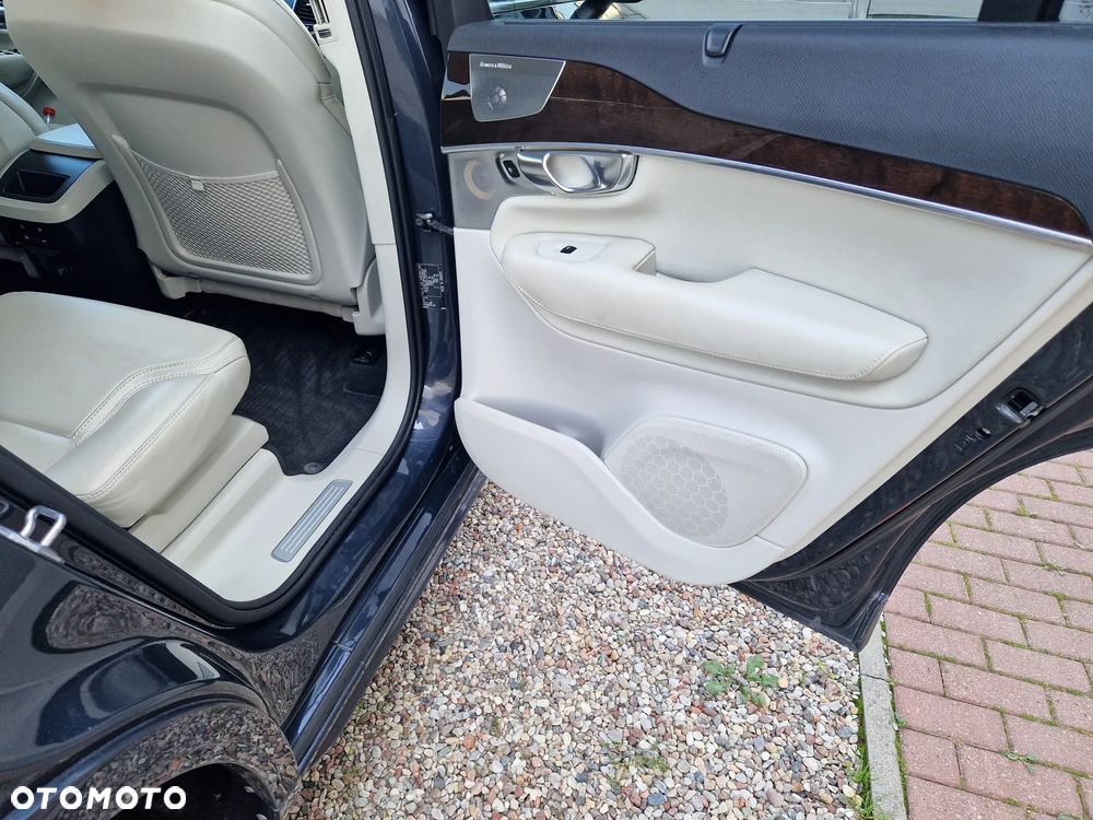 Volvo XC 90 D5 AWD Momentum - 18