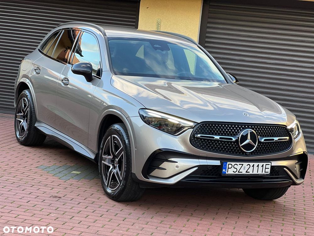 Mercedes-Benz GLC 300 de 4-Matic AMG Line - 1