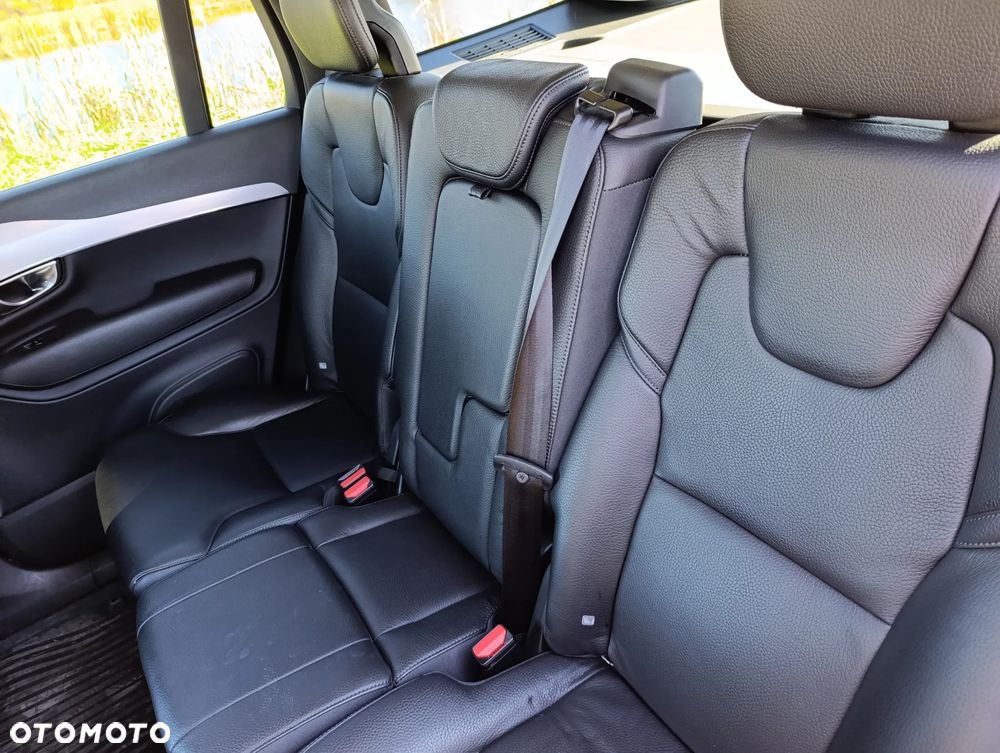 Volvo XC 90 D5 AWD Momentum - 18