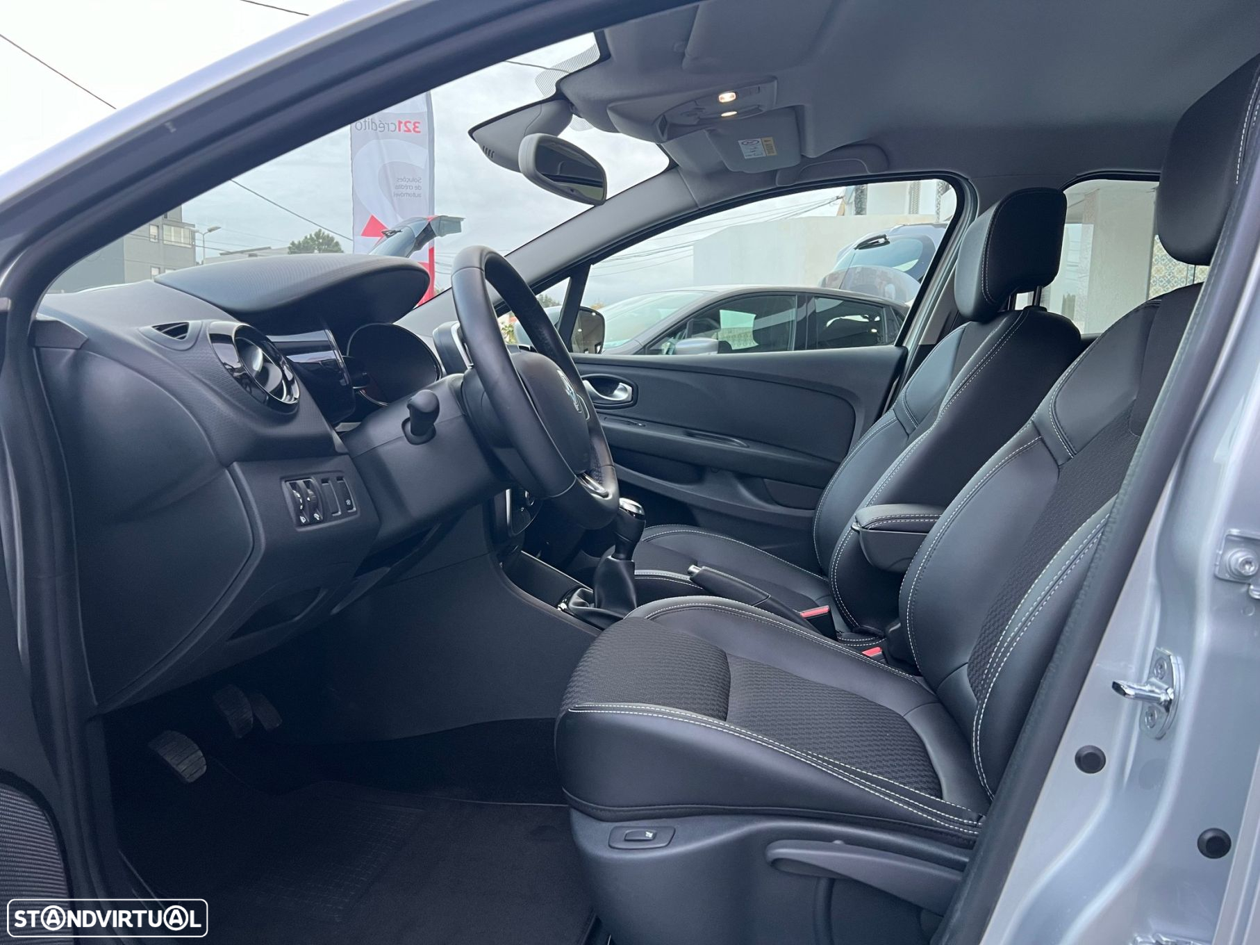 Renault Clio 0.9 TCe GT Line - 12