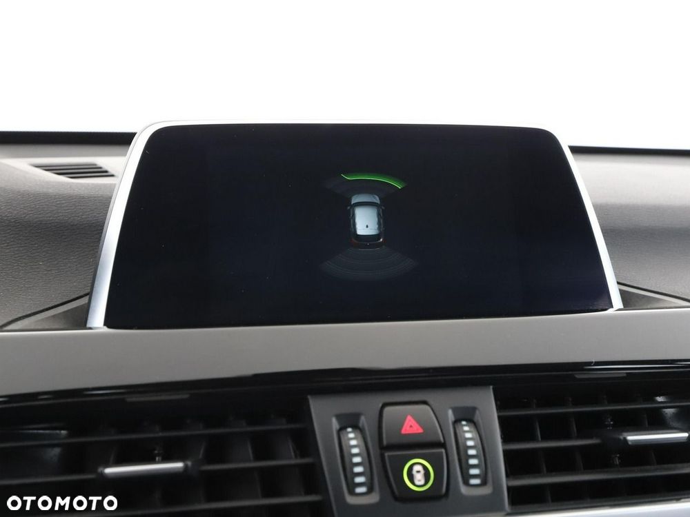 BMW X1 xDrive20d xLine - 26