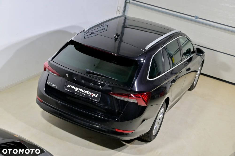 Skoda Octavia 2.0 TDI Style DSG - 32